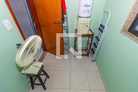Casa à venda com 200m², 4 quartos e 3 vagasQuarto de Serviço