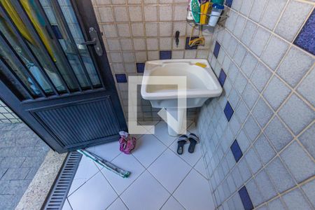 Casa à venda com 200m², 4 quartos e 3 vagasCozinha e Área de Serviço