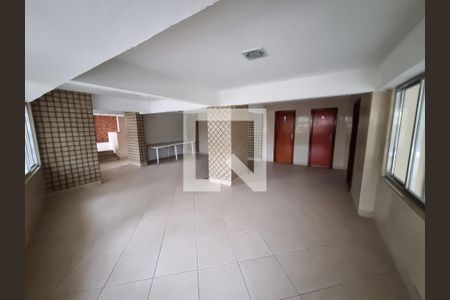 Apartamento à venda com 64m², 2 quartos e 1 vaga Apartamento à venda com 64m², 2 quartos e 1 vagaÁrea comum - Salão de festas