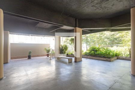 Apartamento à venda com 100m², 3 quartos e sem vagaÁrea comum - Playground