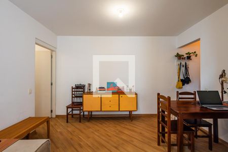 Sala de apartamento para alugar com 2 quartos, 70m² em Sumaré, São Paulo