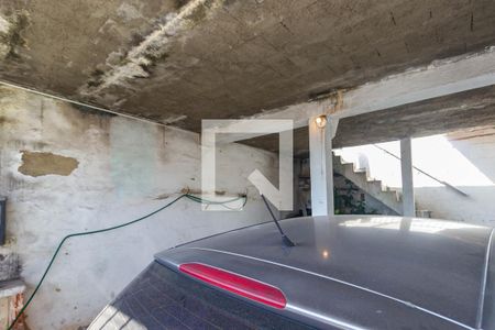 Casa à venda com 125m², 1 quarto e 2 vagas Casa à venda com 125m², 1 quarto e 2 vagasGaragem
