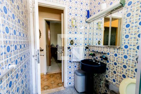 Casa para alugar com 200m², 3 quartos e 6 vagas Casa para alugar com 200m², 3 quartos e 6 vagasBanheiro