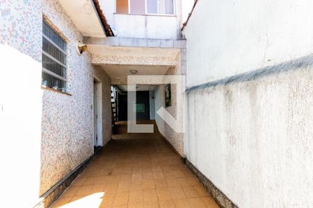 Casa para alugar com 200m², 3 quartos e 6 vagas Casa para alugar com 200m², 3 quartos e 6 vagasGaragem