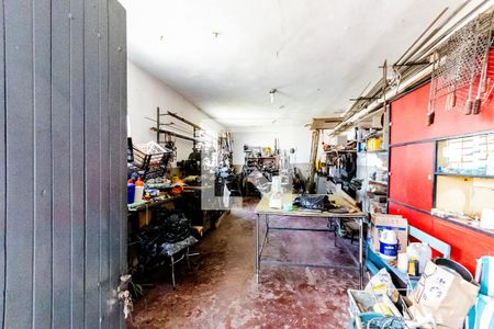 Casa para alugar com 200m², 3 quartos e 6 vagas Casa para alugar com 200m², 3 quartos e 6 vagasDepósito