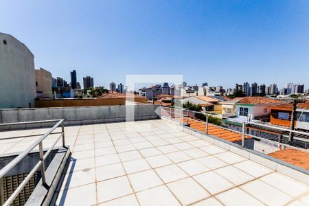 Casa para alugar com 200m², 3 quartos e 6 vagas Casa para alugar com 200m², 3 quartos e 6 vagasTerraço