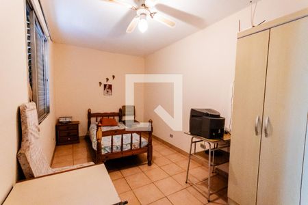 Casa para alugar com 200m², 3 quartos e 6 vagas Casa para alugar com 200m², 3 quartos e 6 vagasQuarto do Escritório