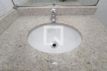 Casa à venda com 149m², 5 quartos e 2 vagasBanheiro