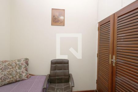 Casa à venda com 149m², 5 quartos e 2 vagasQuarto 3