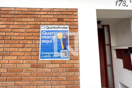 Casa à venda com 350m², 4 quartos e 5 vagasPlaca