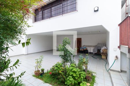 Casa à venda com 350m², 4 quartos e 5 vagasGaragem