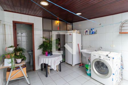 Casa à venda com 350m², 4 quartos e 5 vagasÁrea de serviço