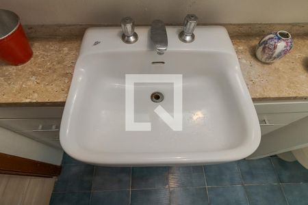 Apartamento à venda com 208m², 3 quartos e 2 vagas Apartamento à venda com 208m², 3 quartos e 2 vagasBanheiro