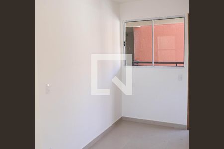 Sala de kitnet/studio para alugar com 2 quartos, 42m² em Cidade Líder, São Paulo