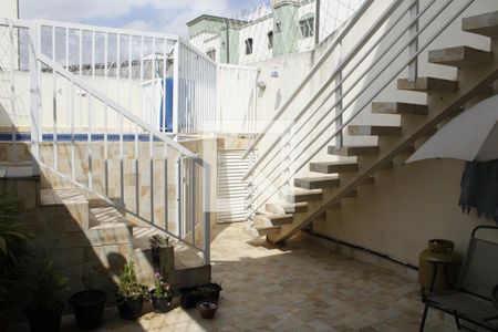 Casa à venda com 340m², 3 quartos e NaN vagasQuintal