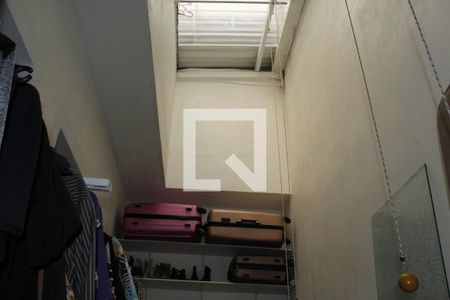 Casa à venda com 340m², 3 quartos e NaN vagasDetalhe