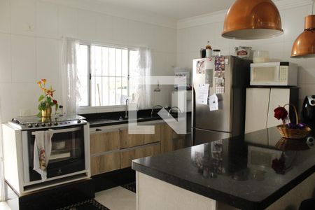 Casa à venda com 340m², 3 quartos e NaN vagasDetalhe