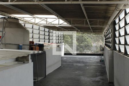 Casa à venda com 340m², 3 quartos e NaN vagasDetalhe