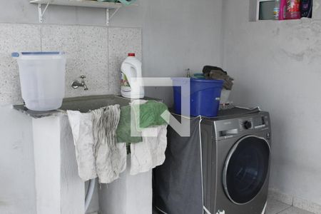 Casa à venda com 340m², 3 quartos e NaN vagasLavanderia