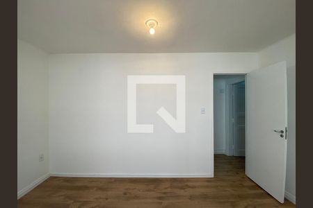 Casa à venda com 400m², 4 quartos e 2 vagas Casa à venda com 400m², 4 quartos e 2 vagasQuarto - Casa 1