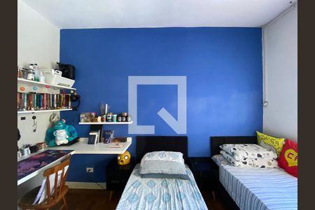 Casa à venda com 400m², 4 quartos e 2 vagas Casa à venda com 400m², 4 quartos e 2 vagasQuarto 2 - Casa 3