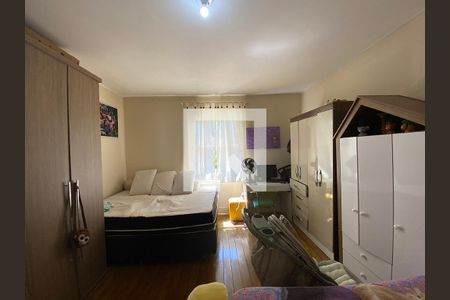 Casa à venda com 400m², 4 quartos e 2 vagas Casa à venda com 400m², 4 quartos e 2 vagasSala/quarto - Casa 2