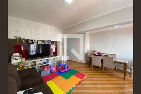 Casa à venda com 400m², 4 quartos e 2 vagas Casa à venda com 400m², 4 quartos e 2 vagasSala - Casa 3