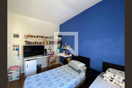 Casa à venda com 400m², 4 quartos e 2 vagas Casa à venda com 400m², 4 quartos e 2 vagasQuarto 2 - Casa 3