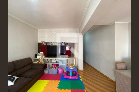 Casa à venda com 400m², 4 quartos e 2 vagas Casa à venda com 400m², 4 quartos e 2 vagasSala - Casa 3