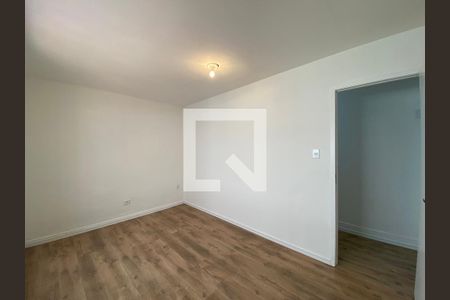 Casa à venda com 400m², 4 quartos e 2 vagas Casa à venda com 400m², 4 quartos e 2 vagasQuarto - Casa 1