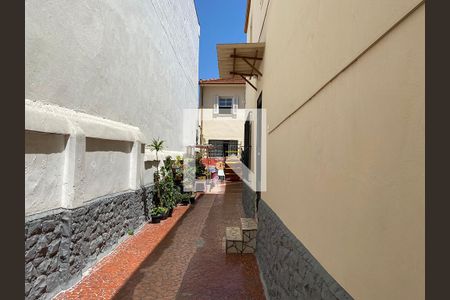 Casa à venda com 400m², 4 quartos e 2 vagas Casa à venda com 400m², 4 quartos e 2 vagasÁrea comum/garagem - Casa 3