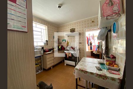 Casa à venda com 400m², 4 quartos e 2 vagas Casa à venda com 400m², 4 quartos e 2 vagasCozinha - Casa 2