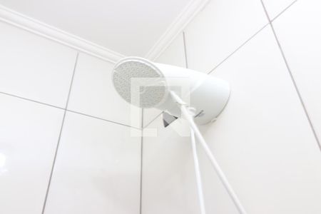 Casa de condomínio à venda com 134m², 3 quartos e 3 vagasBanheiro 2