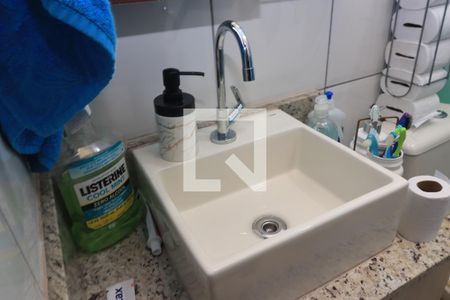 Casa de condomínio à venda com 134m², 3 quartos e 3 vagasBanheiro da Suíte