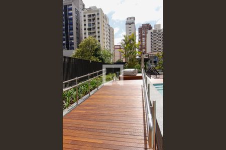 Apartamento à venda com 154m², 3 quartos e 2 vagas Apartamento à venda com 154m², 3 quartos e 2 vagasPiscina