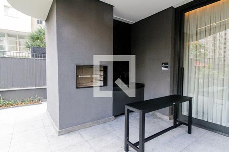 Apartamento à venda com 154m², 3 quartos e 2 vagas Apartamento à venda com 154m², 3 quartos e 2 vagasChurrasqueira