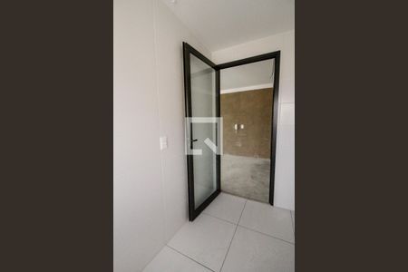 Apartamento à venda com 154m², 3 quartos e 2 vagas Apartamento à venda com 154m², 3 quartos e 2 vagasLavanderia