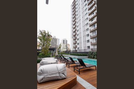 Apartamento à venda com 154m², 3 quartos e 2 vagas Apartamento à venda com 154m², 3 quartos e 2 vagasPiscina