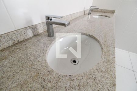 Apartamento à venda com 154m², 3 quartos e 2 vagas Apartamento à venda com 154m², 3 quartos e 2 vagasSuíte Quarto 3