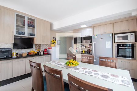 Casa à venda com 180m², 3 quartos e 3 vagasCozinha