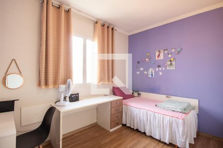 Casa à venda com 180m², 3 quartos e 3 vagasSuíte 2