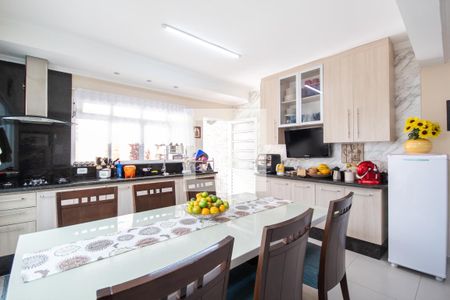 Casa à venda com 180m², 3 quartos e 3 vagasCozinha