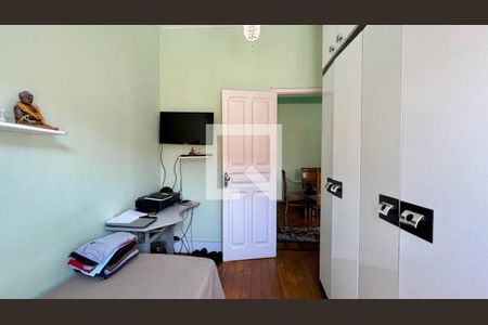 Casa à venda com 284m², 4 quartos e 3 vagas Casa à venda com 284m², 4 quartos e 3 vagasQuarto 3