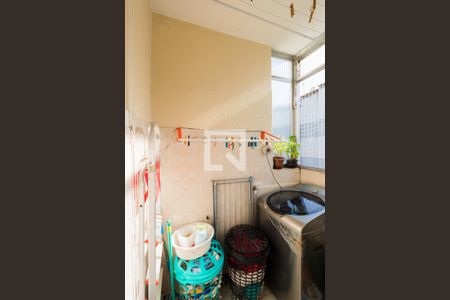 Apartamento à venda com 68m², 3 quartos e sem vagaÁrea de Serviço