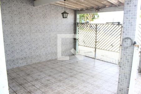 Casa à venda com 158m², 2 quartos e 2 vagasGaragem