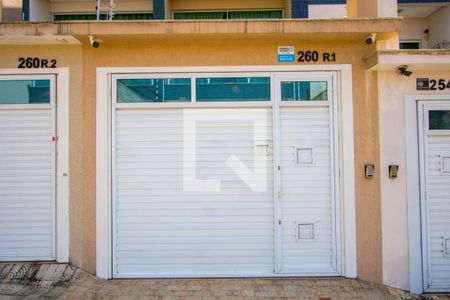 Casa à venda com 162m², 3 quartos e 3 vagasFachada