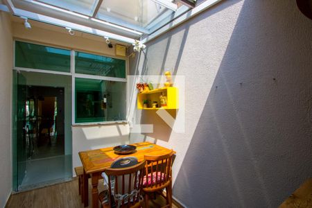 Casa à venda com 162m², 3 quartos e 3 vagasEspaço gourmet