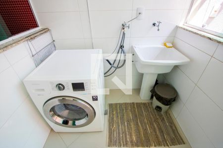 Casa à venda com 162m², 3 quartos e 3 vagasÁrea de serviço