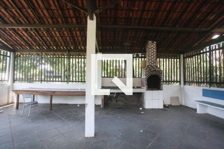 Apartamento à venda com 39m², 2 quartos e 2 vagas Apartamento à venda com 39m², 2 quartos e 2 vagasÁrea comum - Churrasqueira