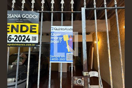 Casa à venda com 145m², 2 quartos e 2 vagasPlaquinha